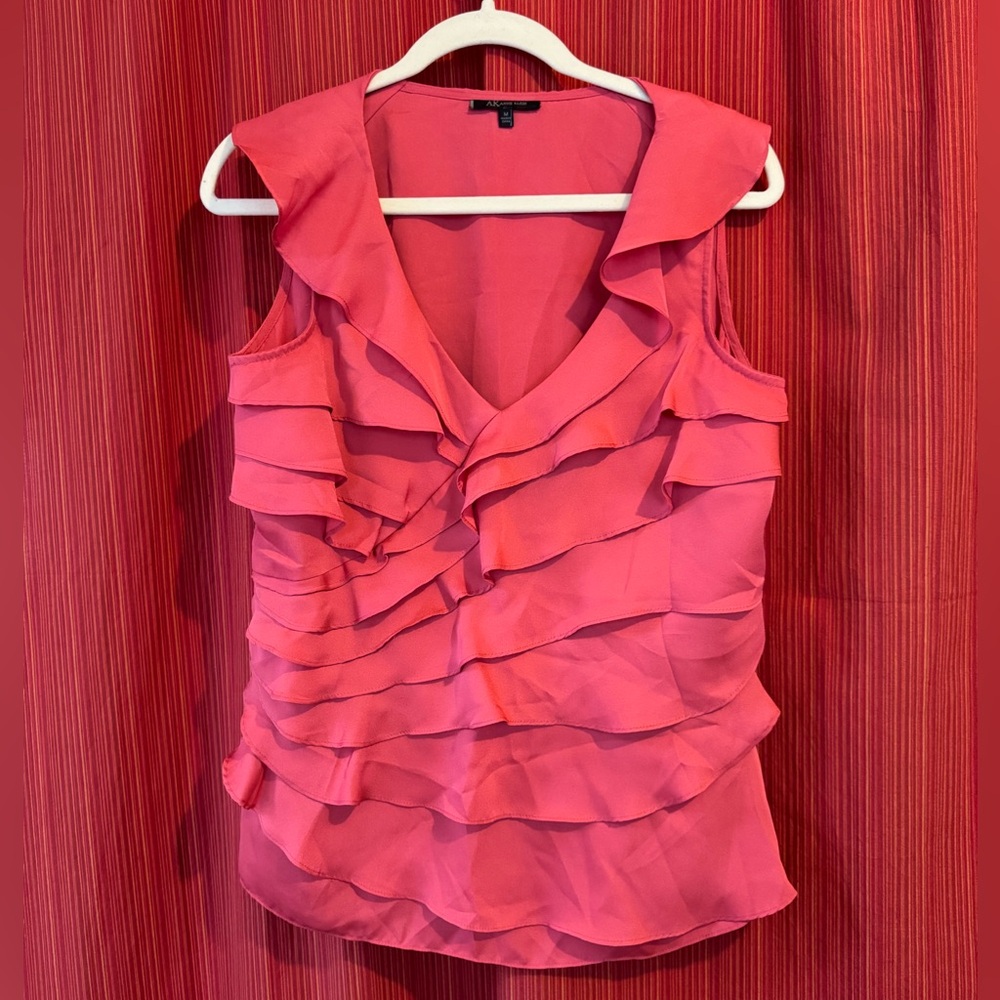 Anne Klein pink fluttery sleeveless top Medium